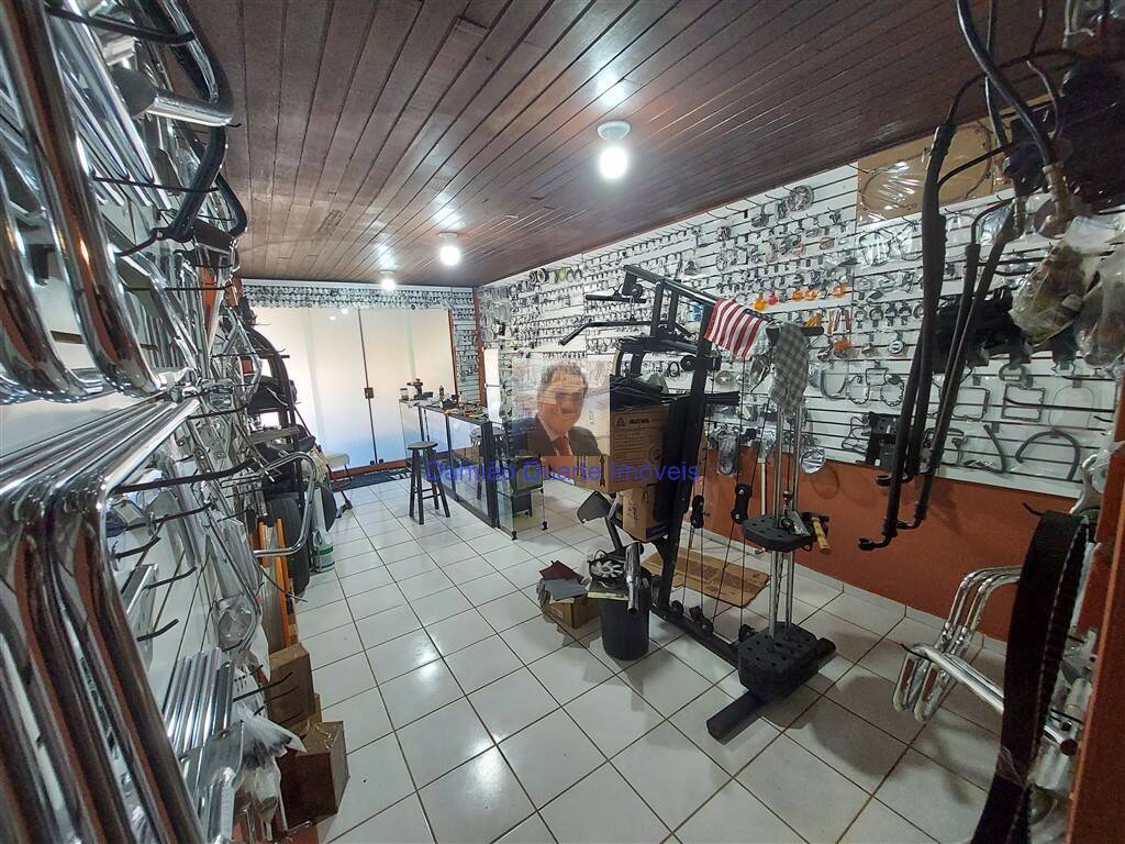 Casa à venda com 3 quartos, 190m² - Foto 17