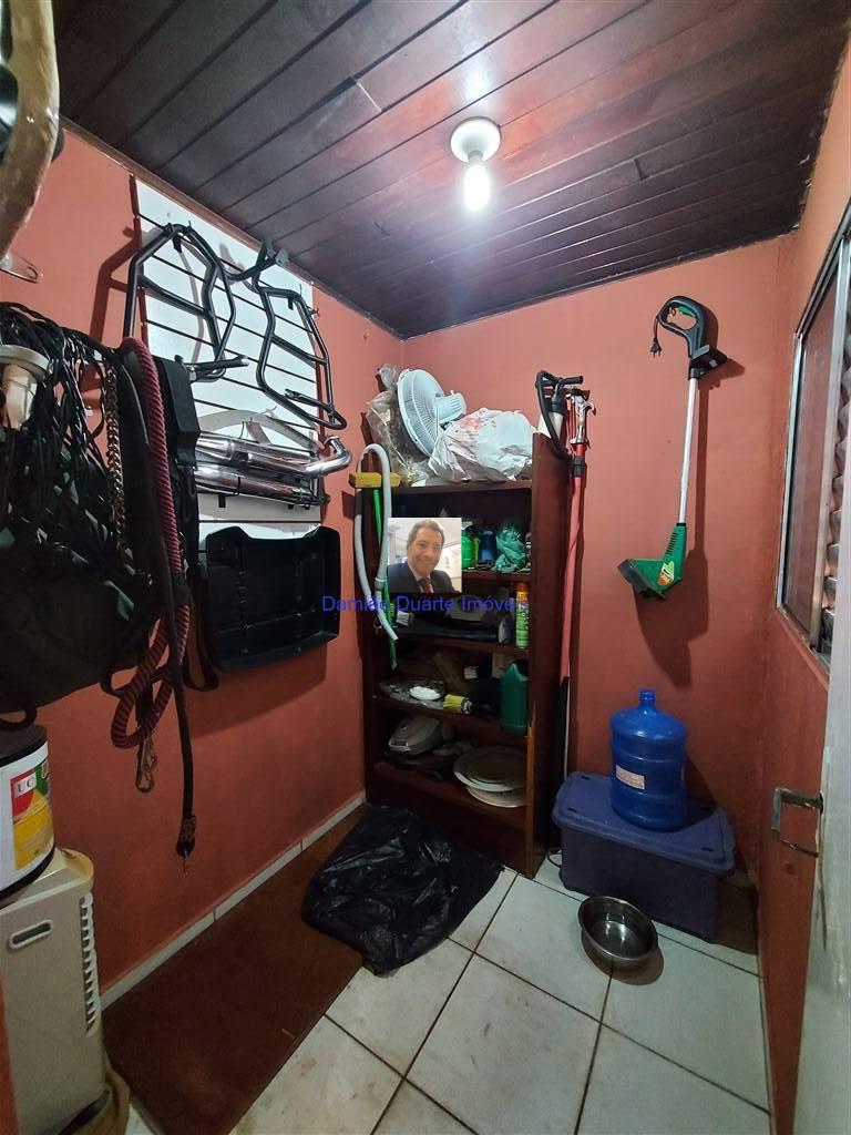 Casa à venda com 3 quartos, 190m² - Foto 19