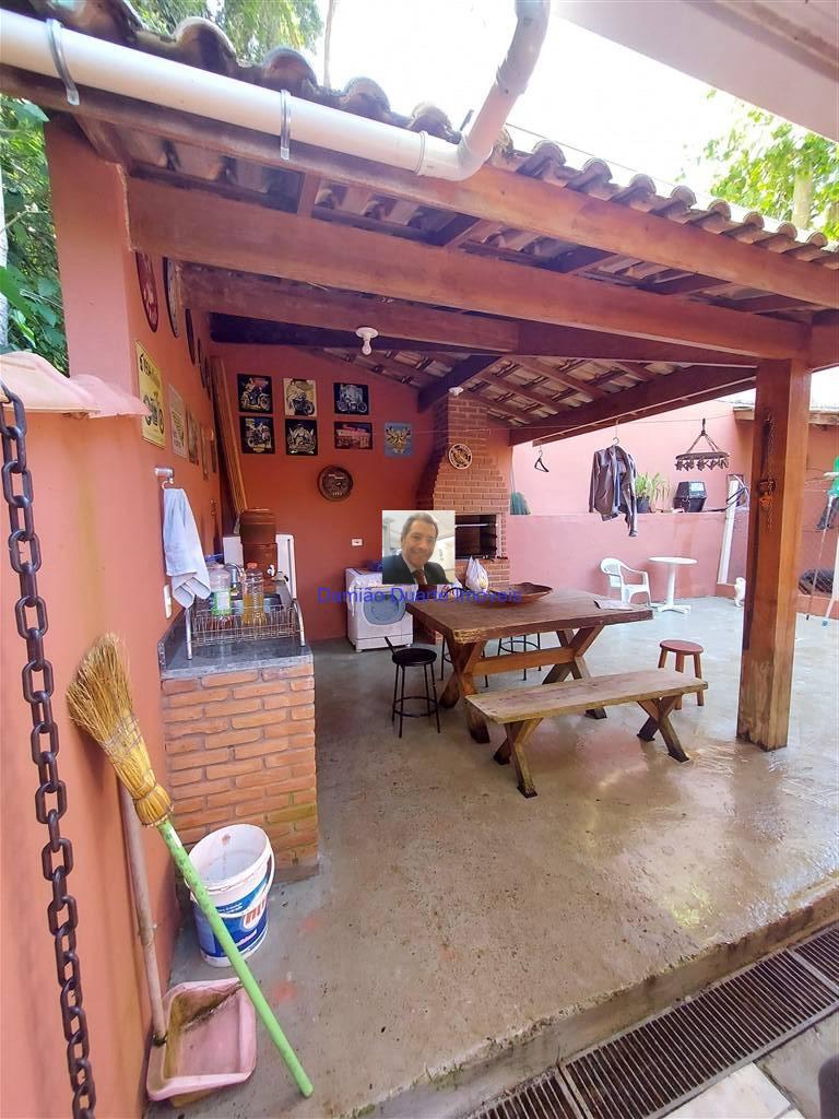 Casa à venda com 3 quartos, 190m² - Foto 30