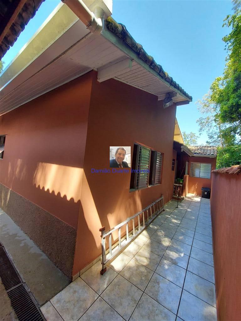 Casa à venda com 3 quartos, 190m² - Foto 37