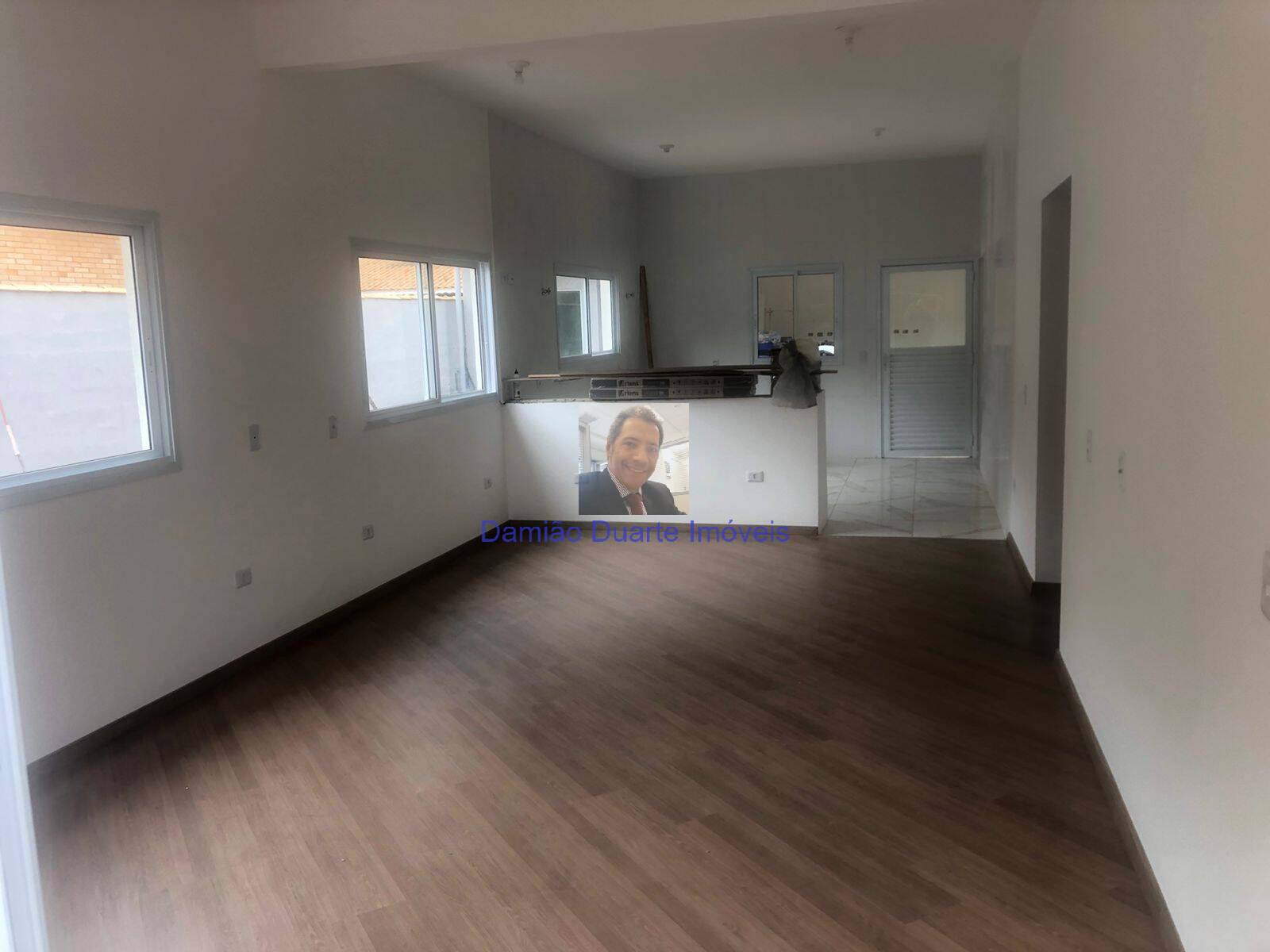 Casa à venda com 2 quartos, 180m² - Foto 17