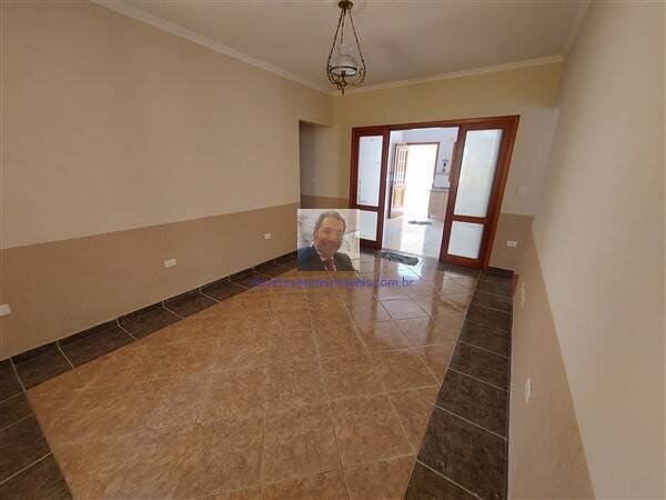 Casa de Condomínio à venda e aluguel com 3 quartos, 237m² - Foto 29