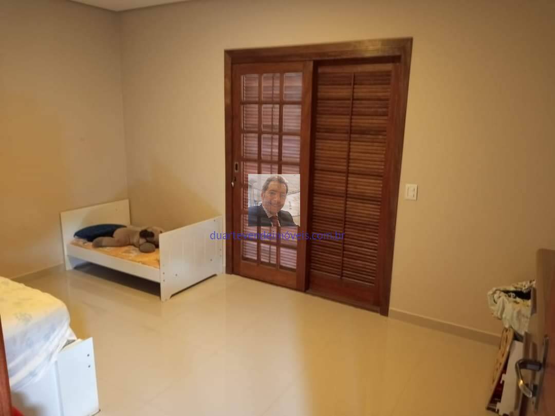 Casa à venda com 2 quartos, 250m² - Foto 10