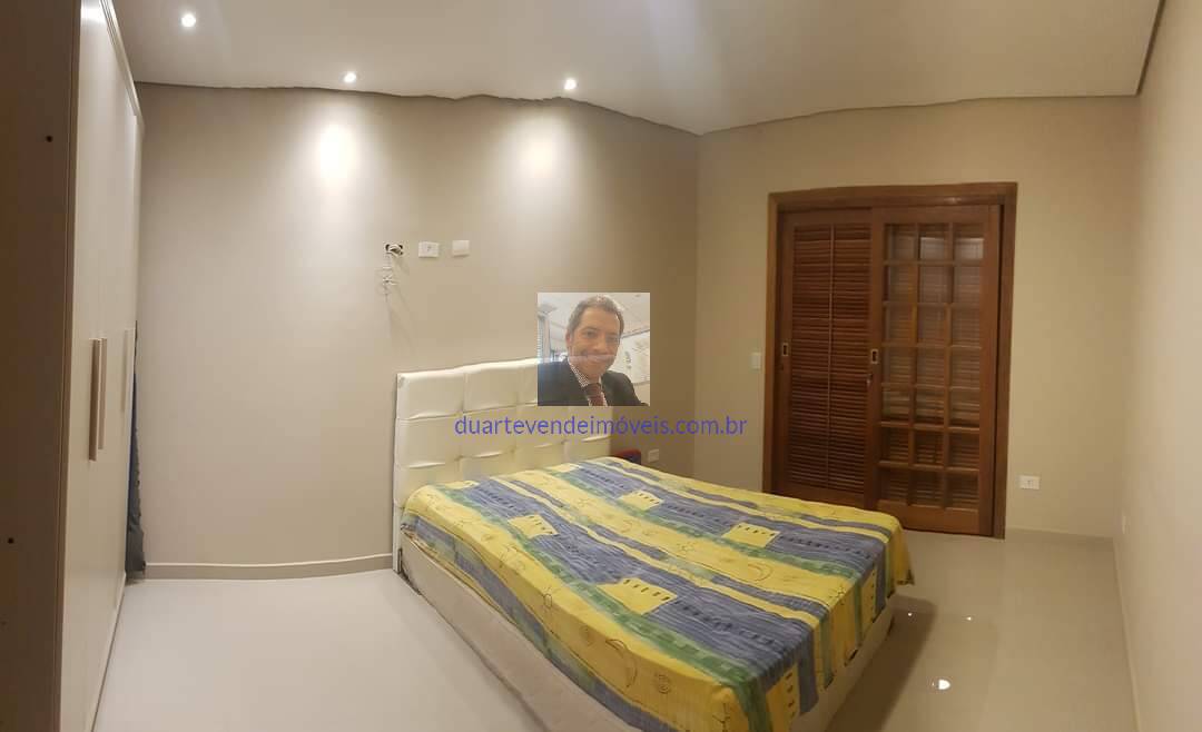 Casa à venda com 2 quartos, 250m² - Foto 14