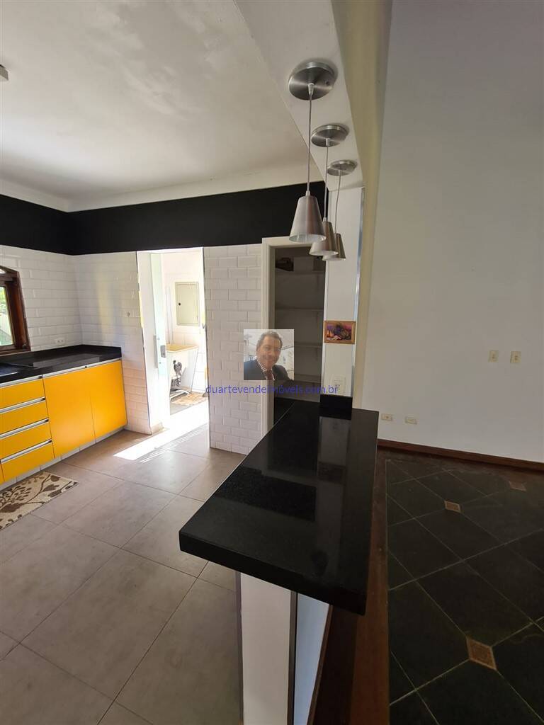 Casa à venda e aluguel com 3 quartos, 289m² - Foto 6