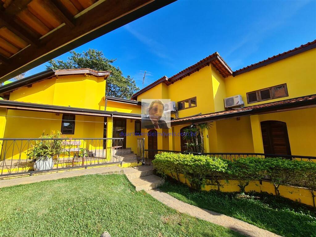 Casa à venda e aluguel com 3 quartos, 289m² - Foto 8