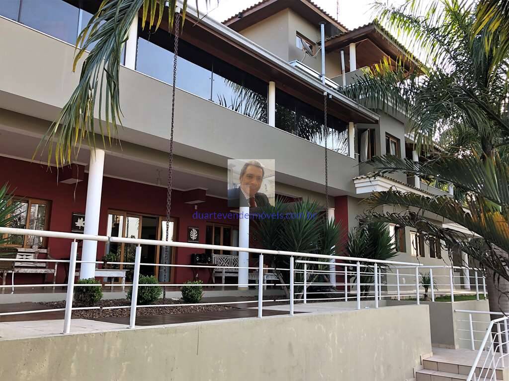 Casa à venda e aluguel com 5 quartos, 890m² - Foto 2