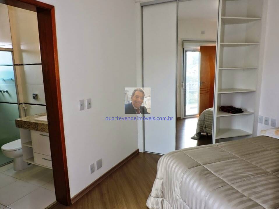 Casa à venda com 4 quartos, 450m² - Foto 20