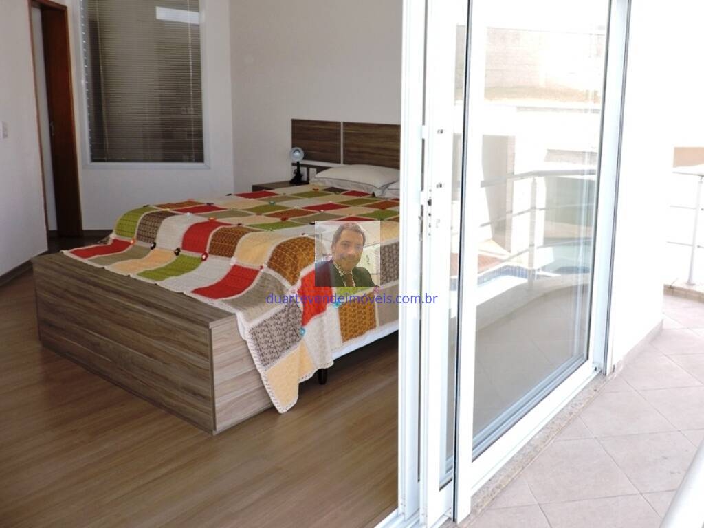 Casa à venda com 4 quartos, 450m² - Foto 23