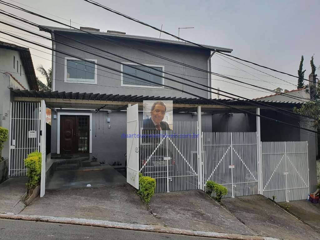 Casa à venda com 3 quartos, 320m² - Foto 2