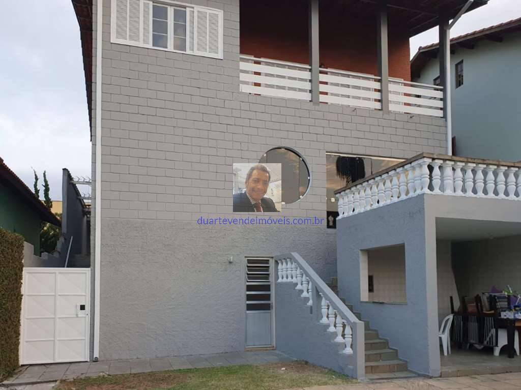 Casa à venda com 3 quartos, 320m² - Foto 11