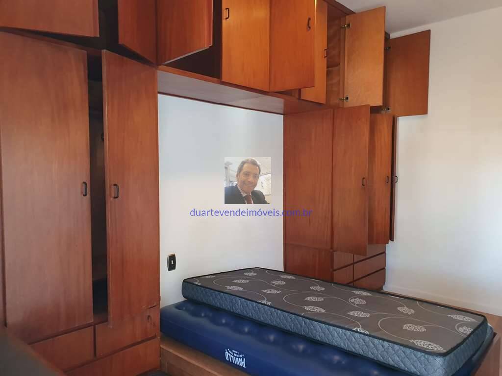 Casa à venda com 3 quartos, 320m² - Foto 29