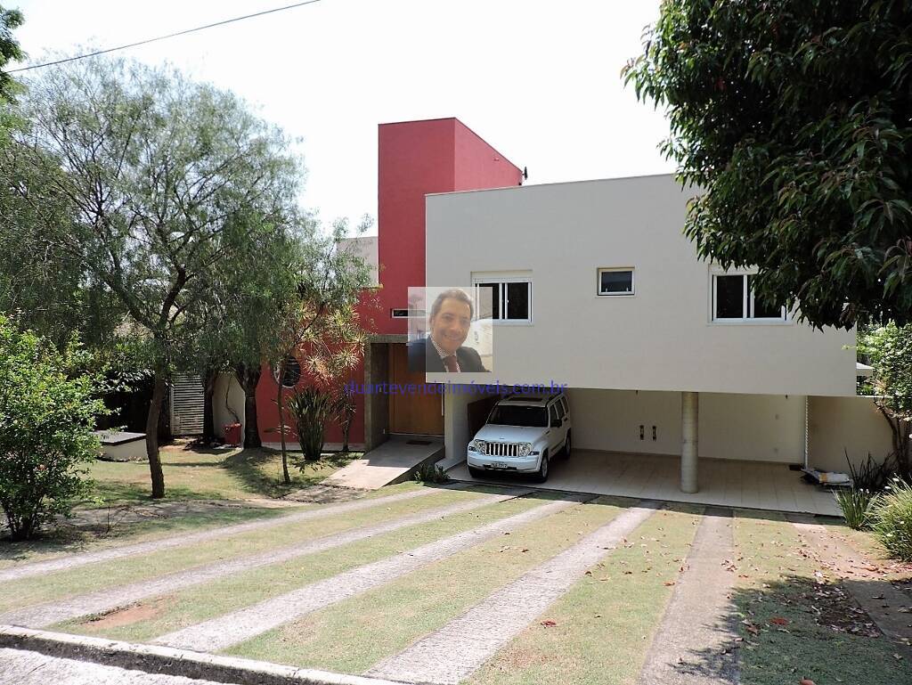 Casa à venda com 4 quartos, 400m² - Foto 2