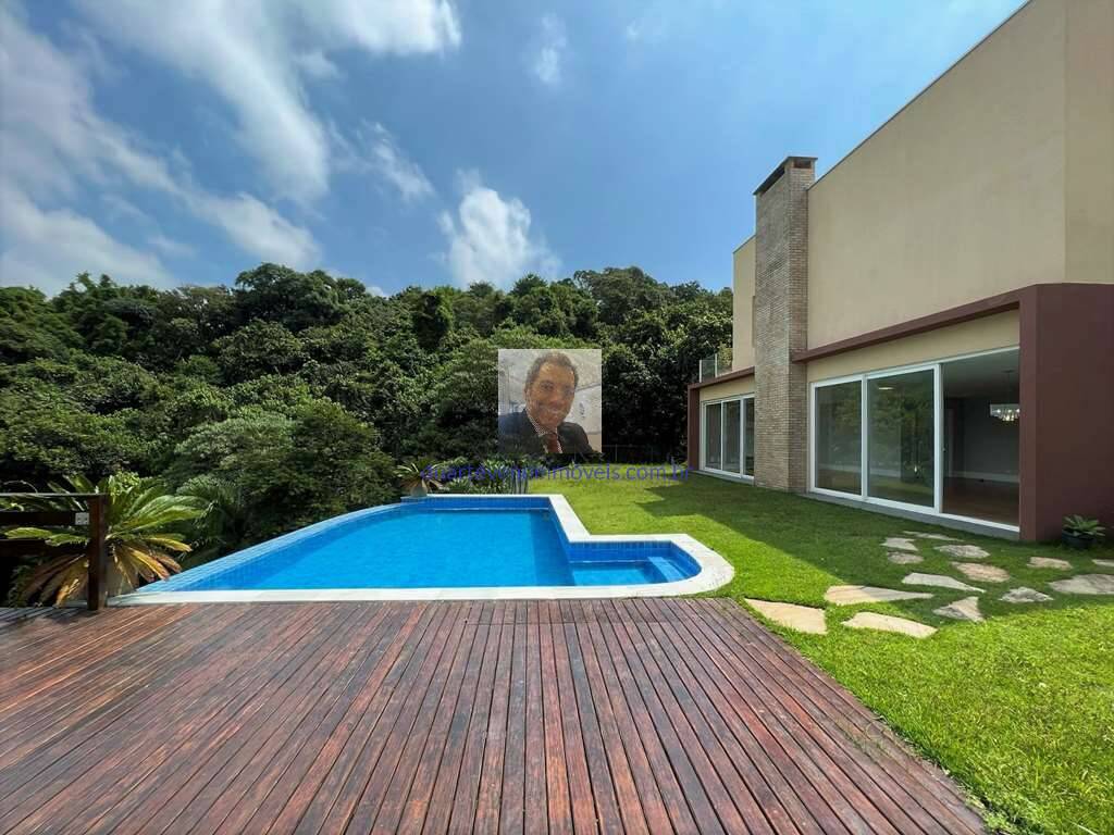 Casa à venda e aluguel com 4 quartos, 493m² - Foto 1