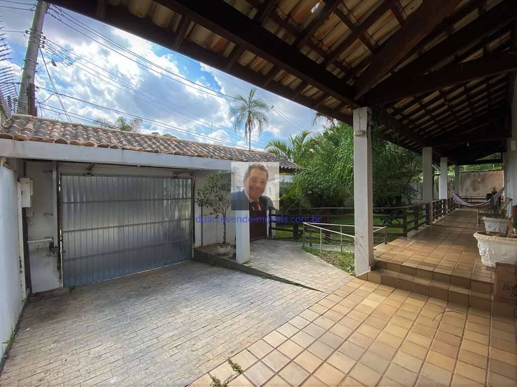 Casa à venda e aluguel com 4 quartos, 780m² - Foto 3