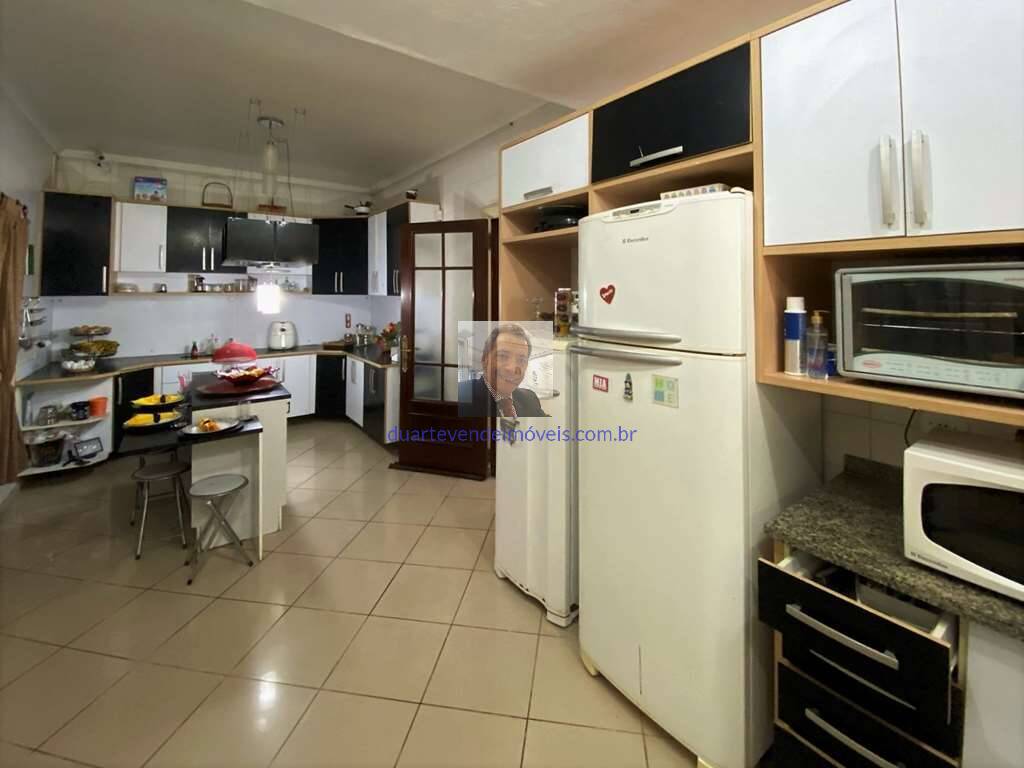 Casa à venda e aluguel com 4 quartos, 780m² - Foto 19