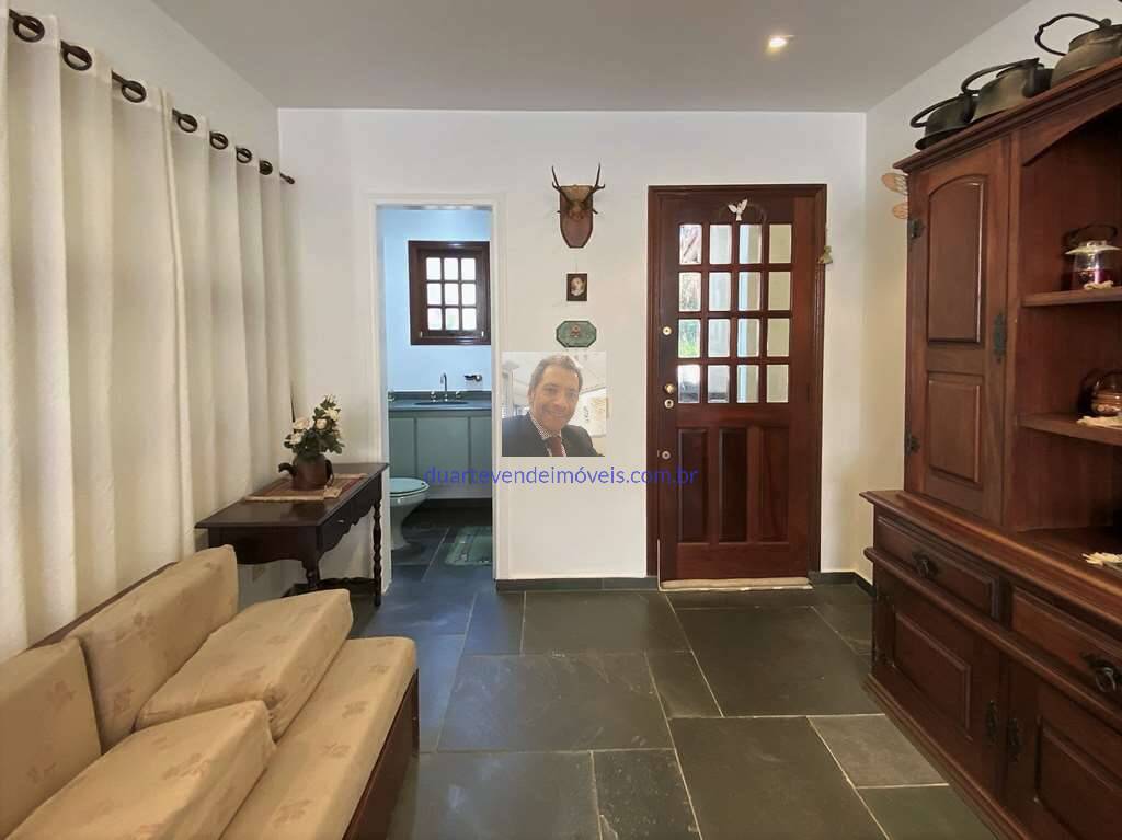 Casa à venda com 4 quartos, 304m² - Foto 9