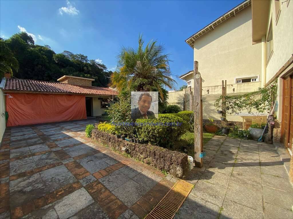 Casa à venda com 4 quartos, 304m² - Foto 24