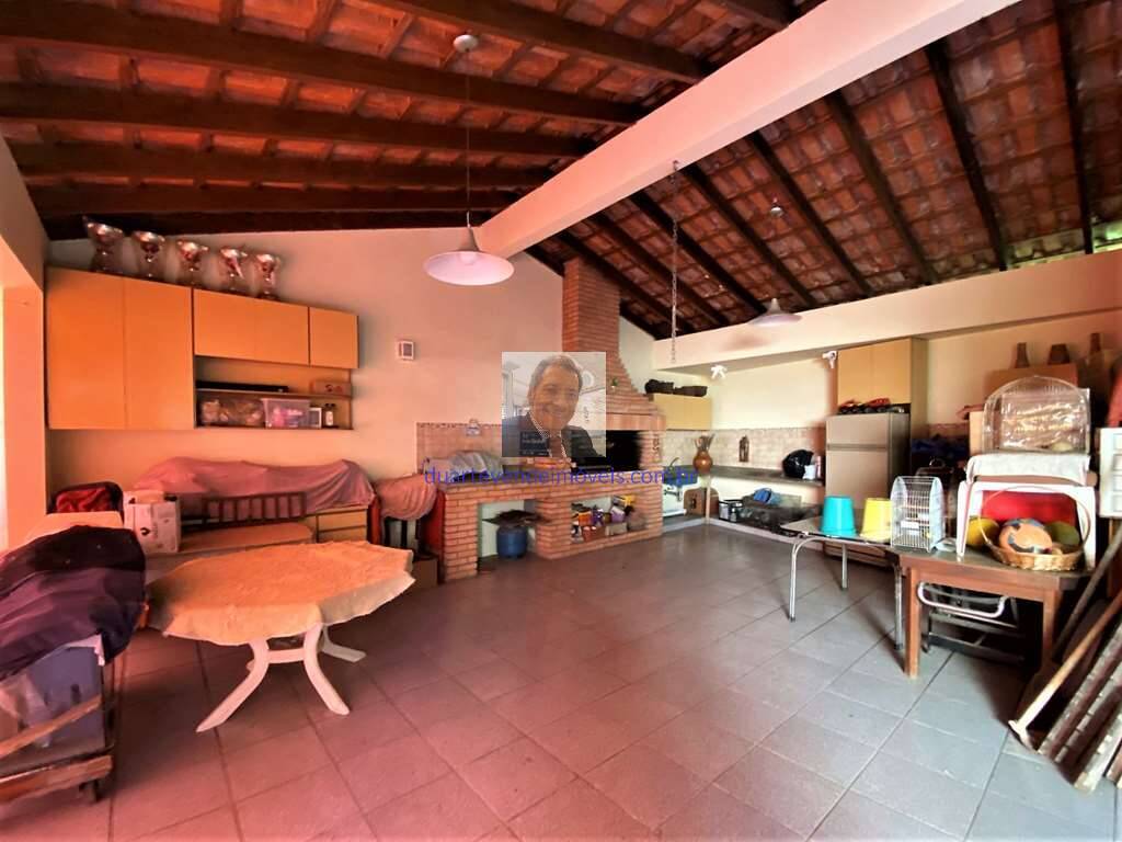 Casa à venda com 4 quartos, 304m² - Foto 26