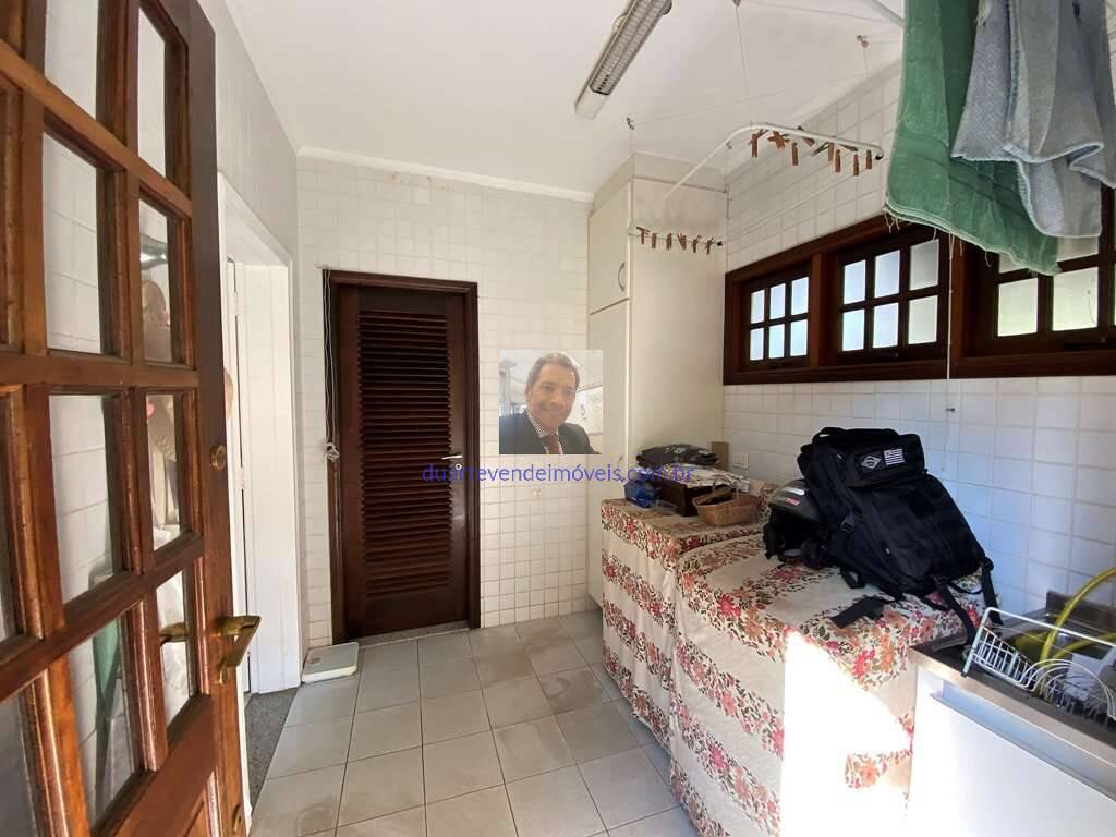 Casa à venda com 4 quartos, 304m² - Foto 40