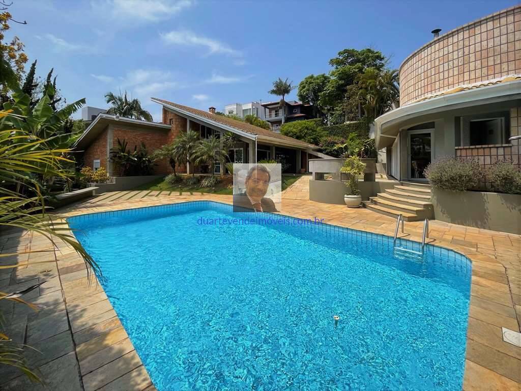 Casa à venda com 3 quartos, 313m² - Foto 1