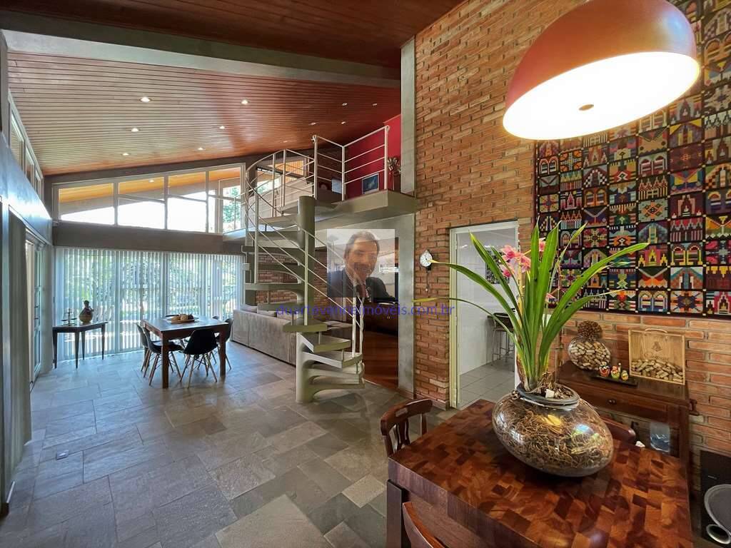 Casa à venda com 3 quartos, 313m² - Foto 6