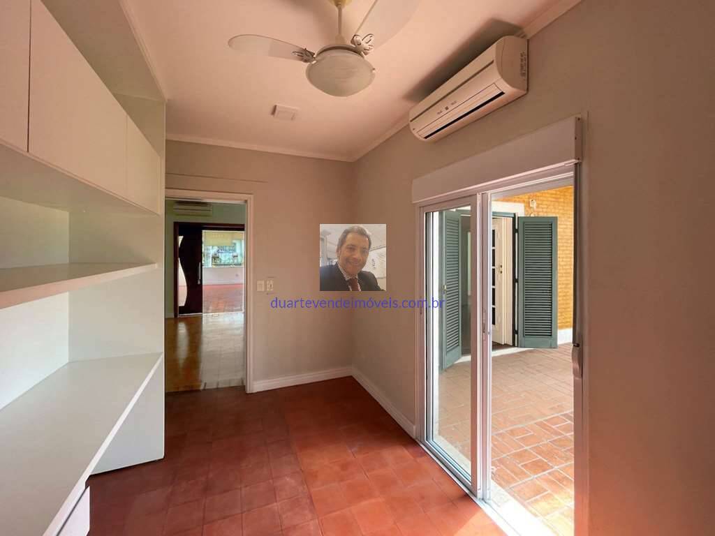 Casa à venda com 4 quartos, 800m² - Foto 25