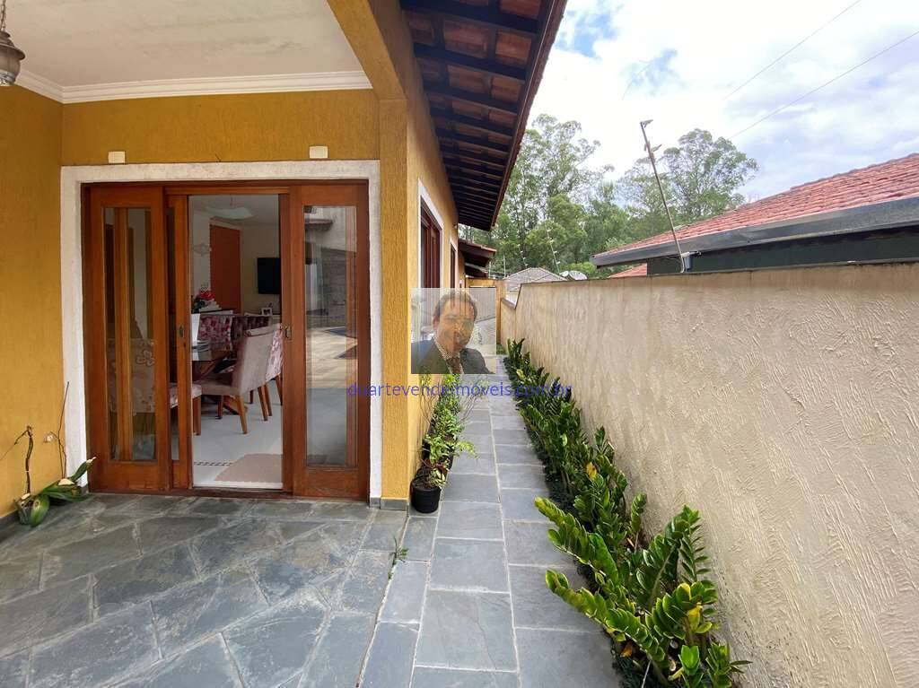 Casa à venda com 3 quartos, 361m² - Foto 15