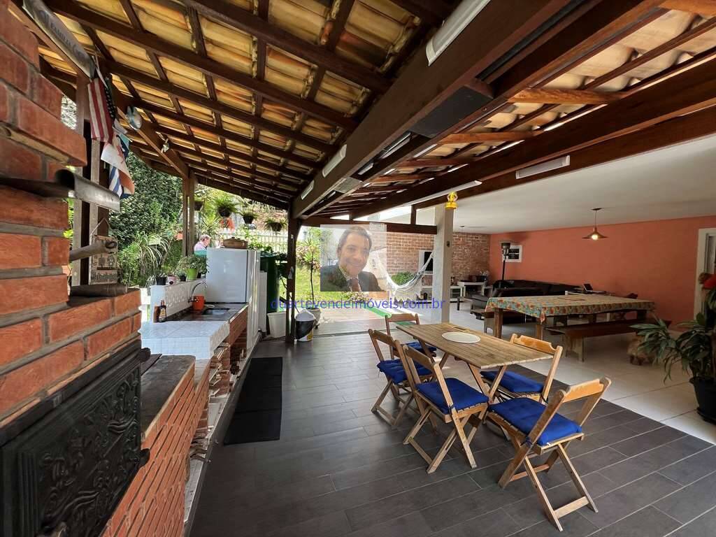 Casa à venda com 4 quartos, 400m² - Foto 26