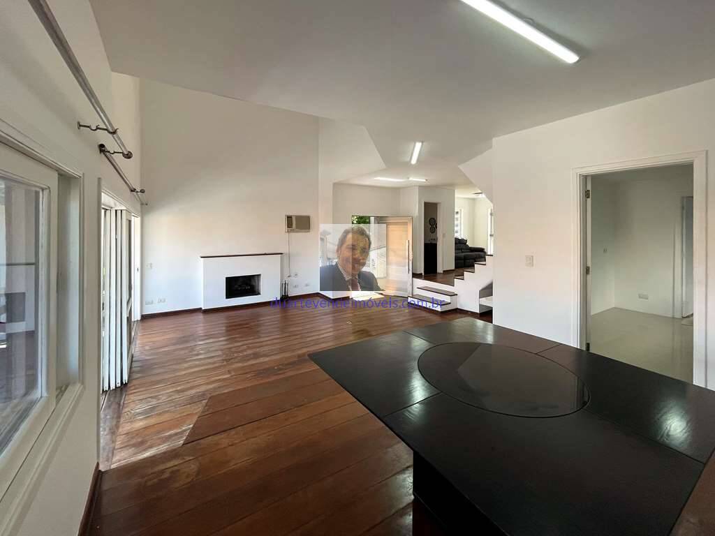 Casa à venda com 5 quartos, 285m² - Foto 8