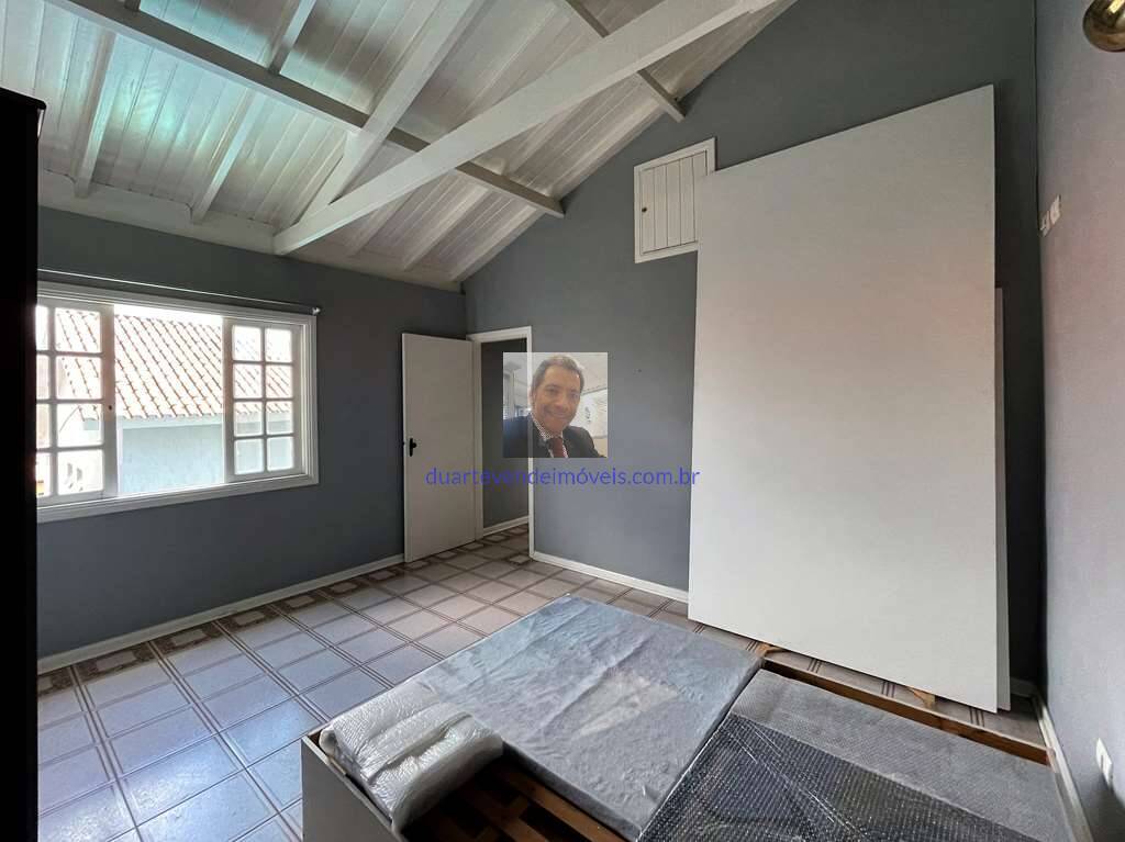 Casa à venda com 5 quartos, 285m² - Foto 40