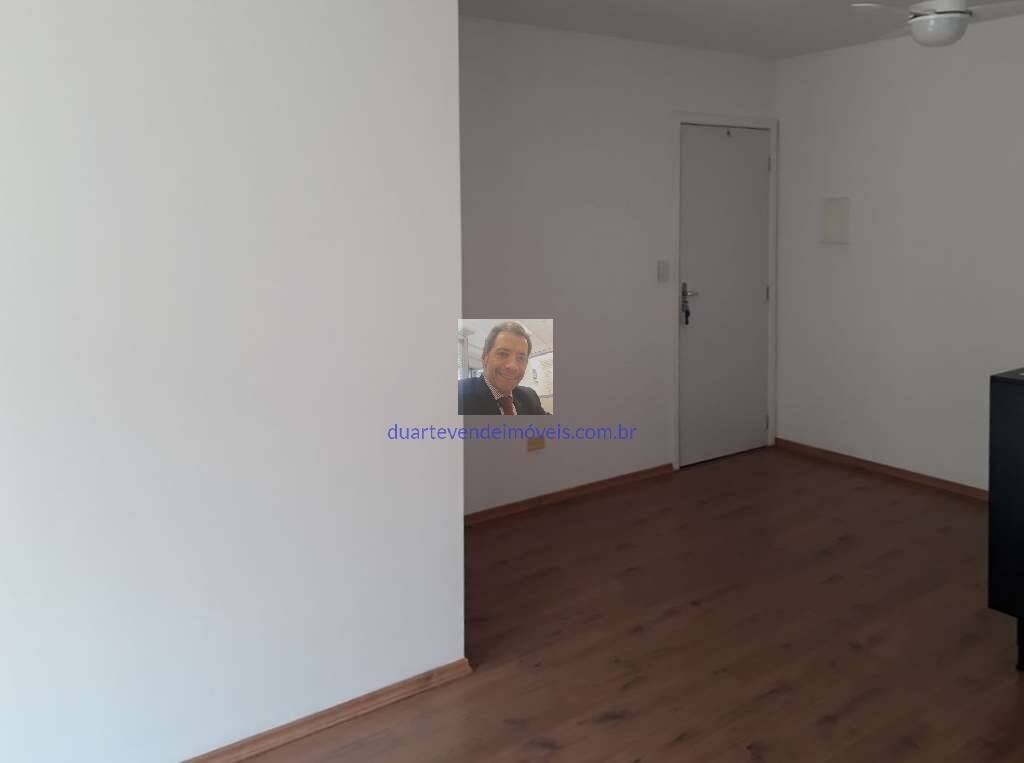 Apartamento à venda com 3 quartos, 60m² - Foto 8