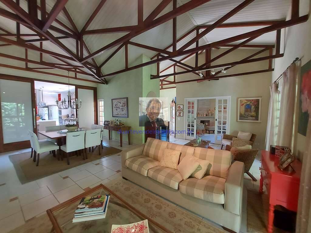 Casa à venda com 5 quartos, 350m² - Foto 4