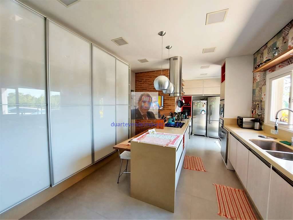 Casa à venda com 5 quartos, 350m² - Foto 15