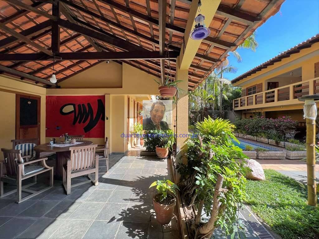 Casa à venda com 4 quartos, 282m² - Foto 13