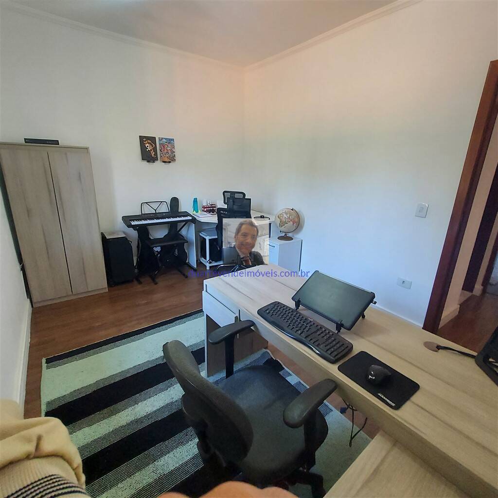 Casa à venda com 4 quartos, 268m² - Foto 18