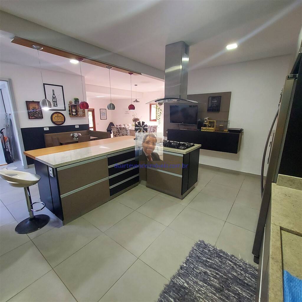 Casa à venda com 4 quartos, 268m² - Foto 45