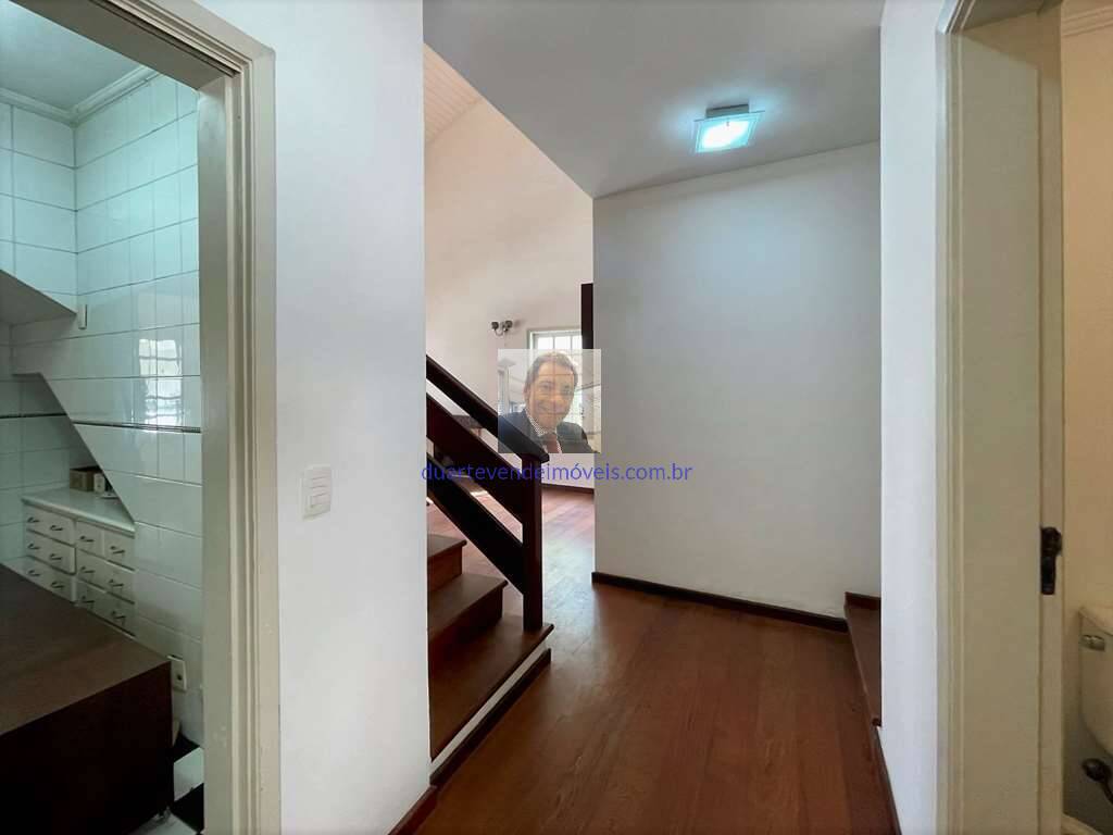 Casa à venda com 4 quartos, 440m² - Foto 16