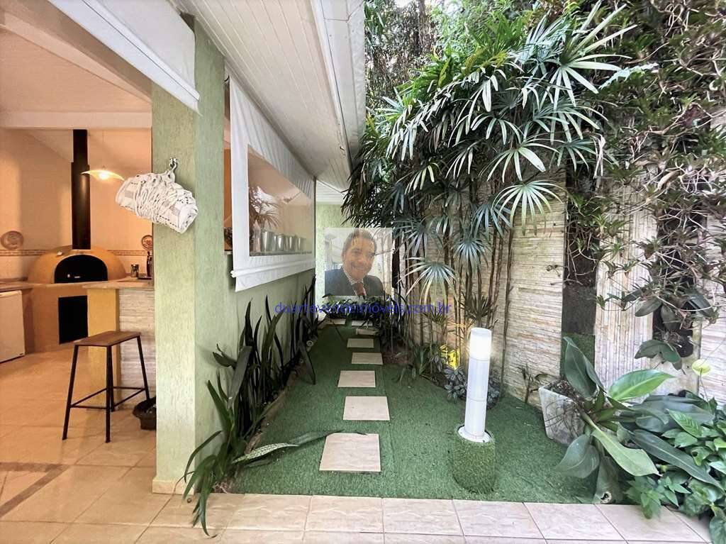 Casa à venda com 4 quartos, 553m² - Foto 31