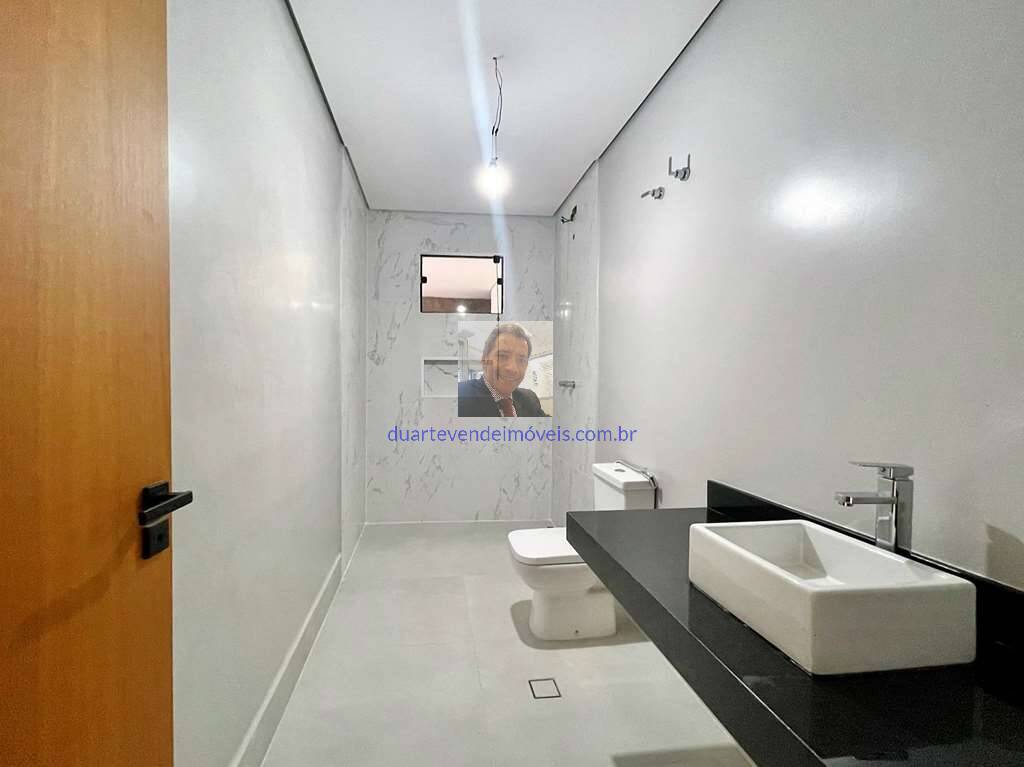 Casa de Condomínio à venda com 4 quartos, 400m² - Foto 48