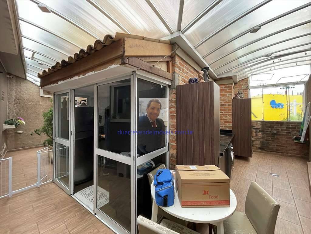 Casa à venda com 3 quartos, 180m² - Foto 30