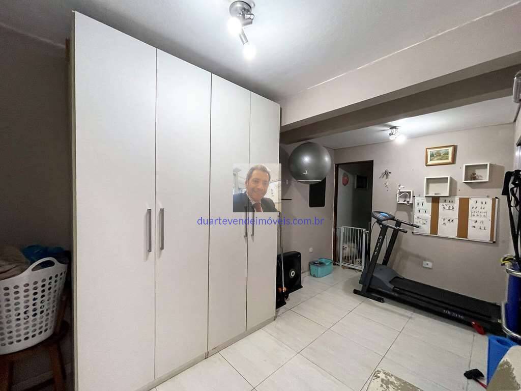 Casa à venda com 3 quartos, 180m² - Foto 29