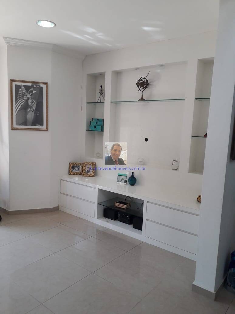 Casa à venda com 3 quartos, 273m² - Foto 11