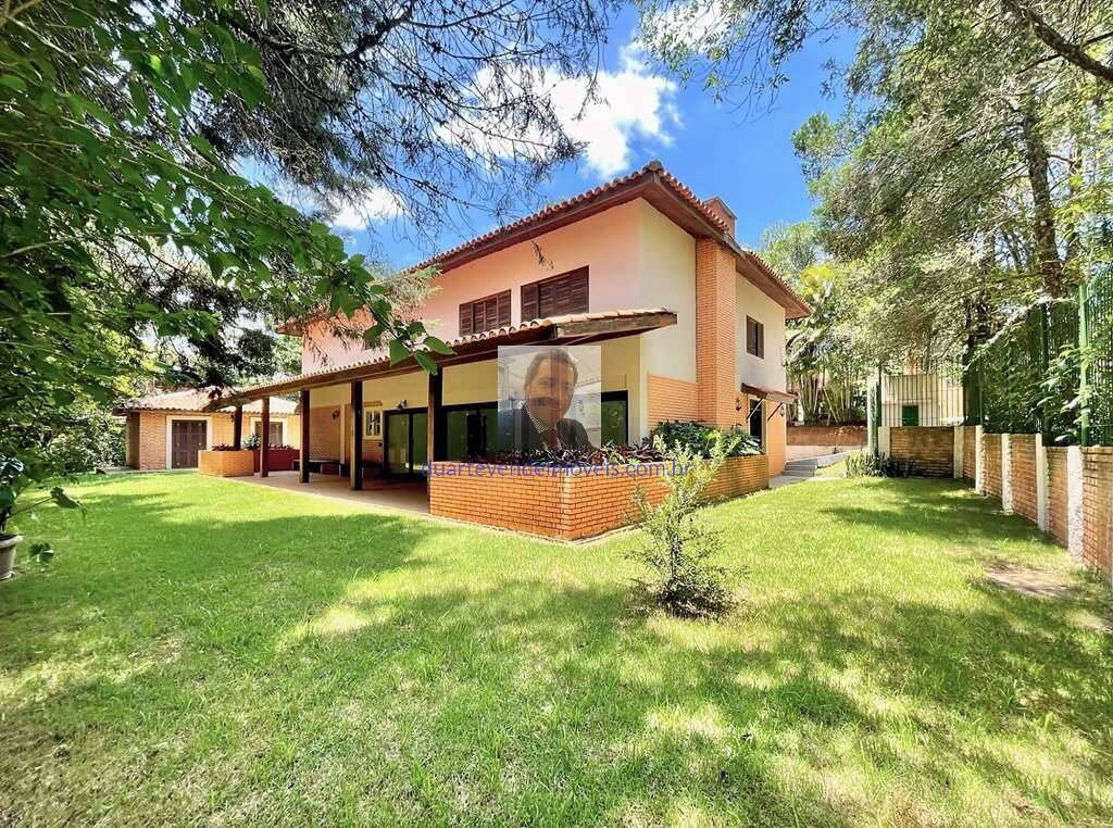 Casa à venda com 7 quartos, 610m² - Foto 1