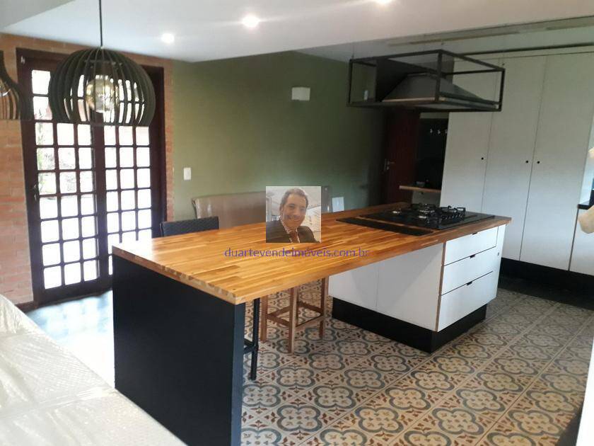 Casa à venda com 3 quartos, 349m² - Foto 21