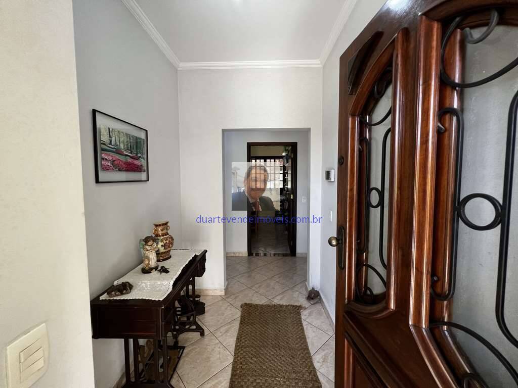 Casa à venda com 4 quartos, 247m² - Foto 7