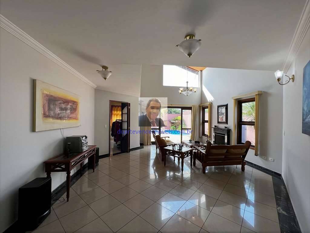 Casa à venda com 4 quartos, 360m² - Foto 12