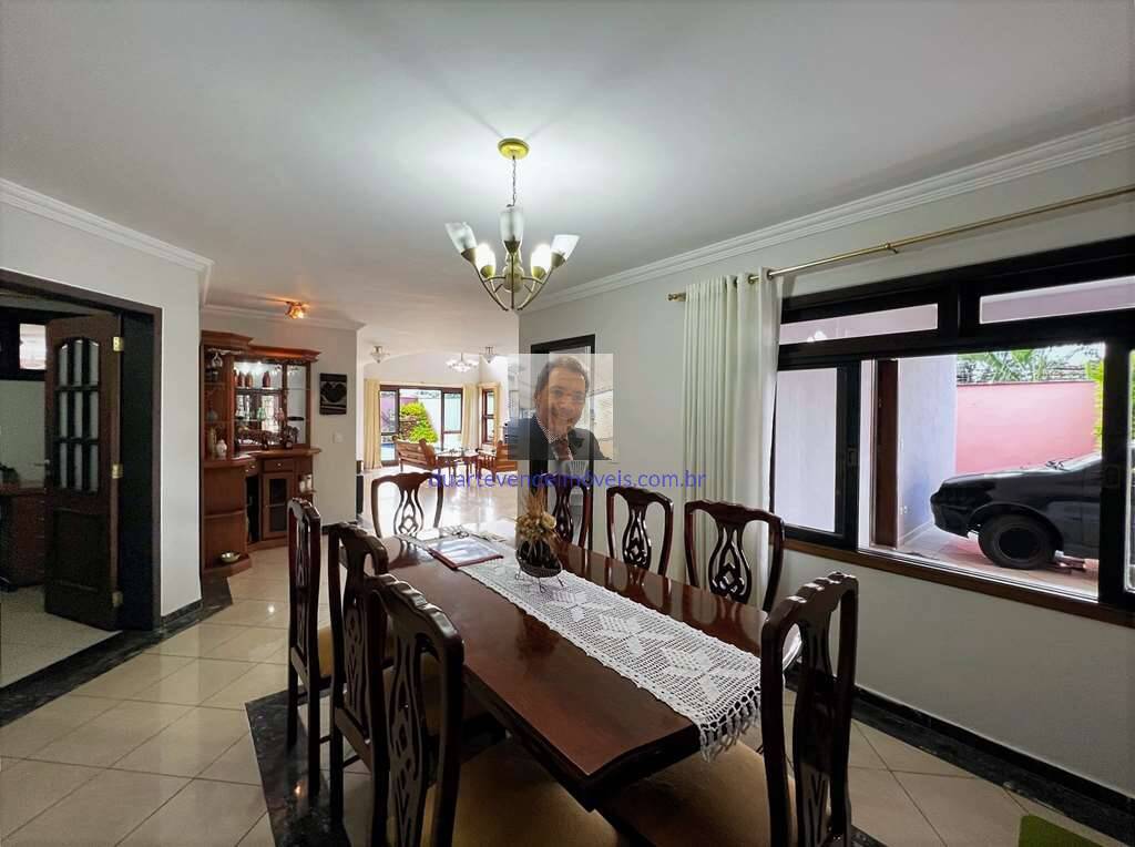 Casa à venda com 4 quartos, 360m² - Foto 16