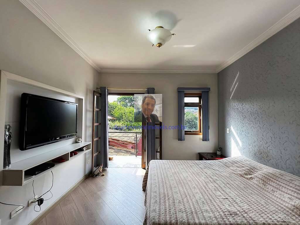 Casa à venda com 4 quartos, 360m² - Foto 28