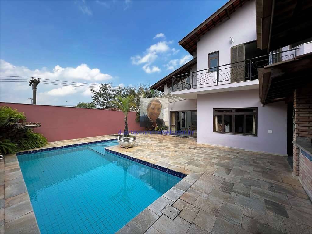 Casa à venda com 4 quartos, 360m² - Foto 46